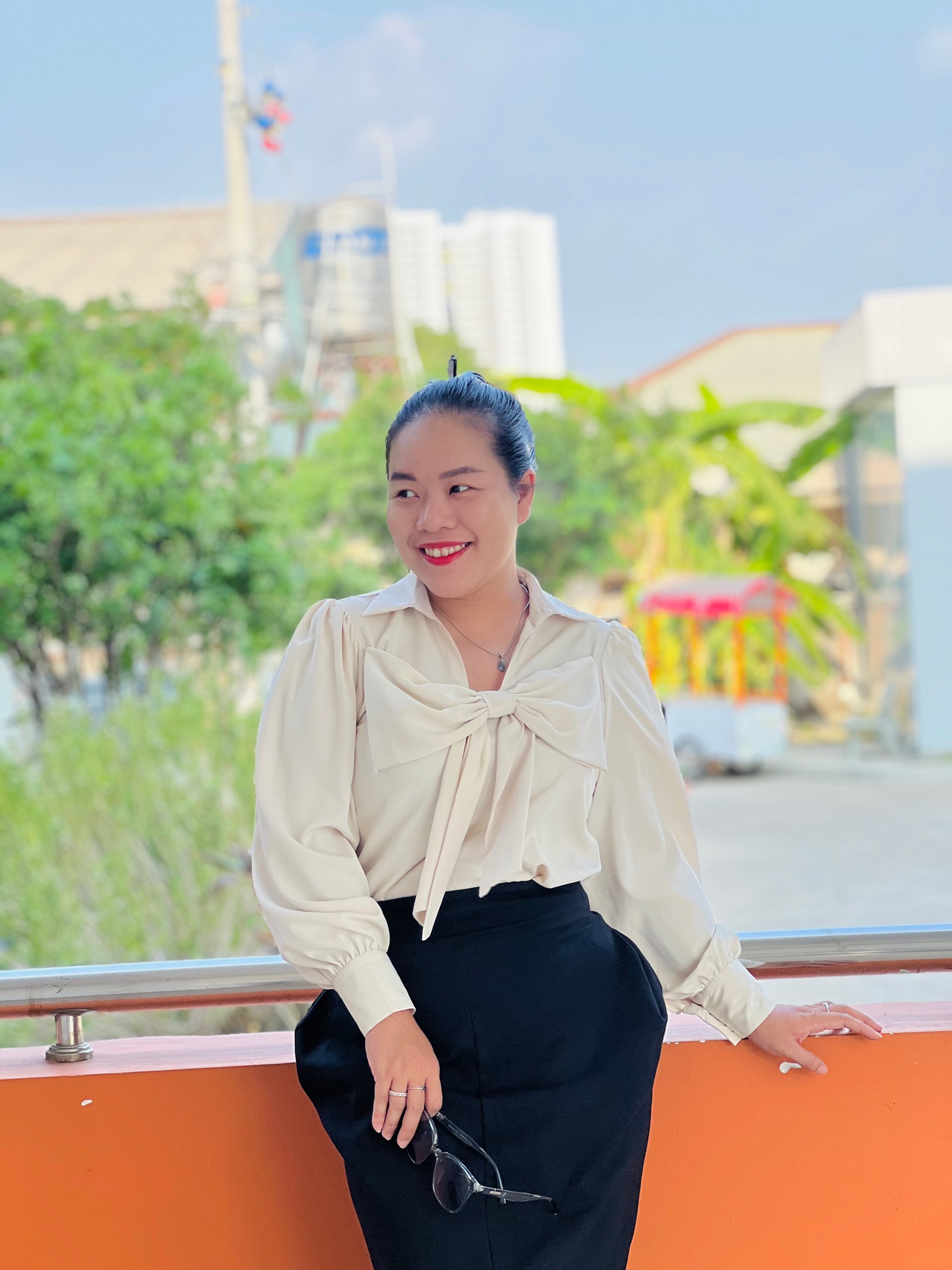 học viện ngôn từ