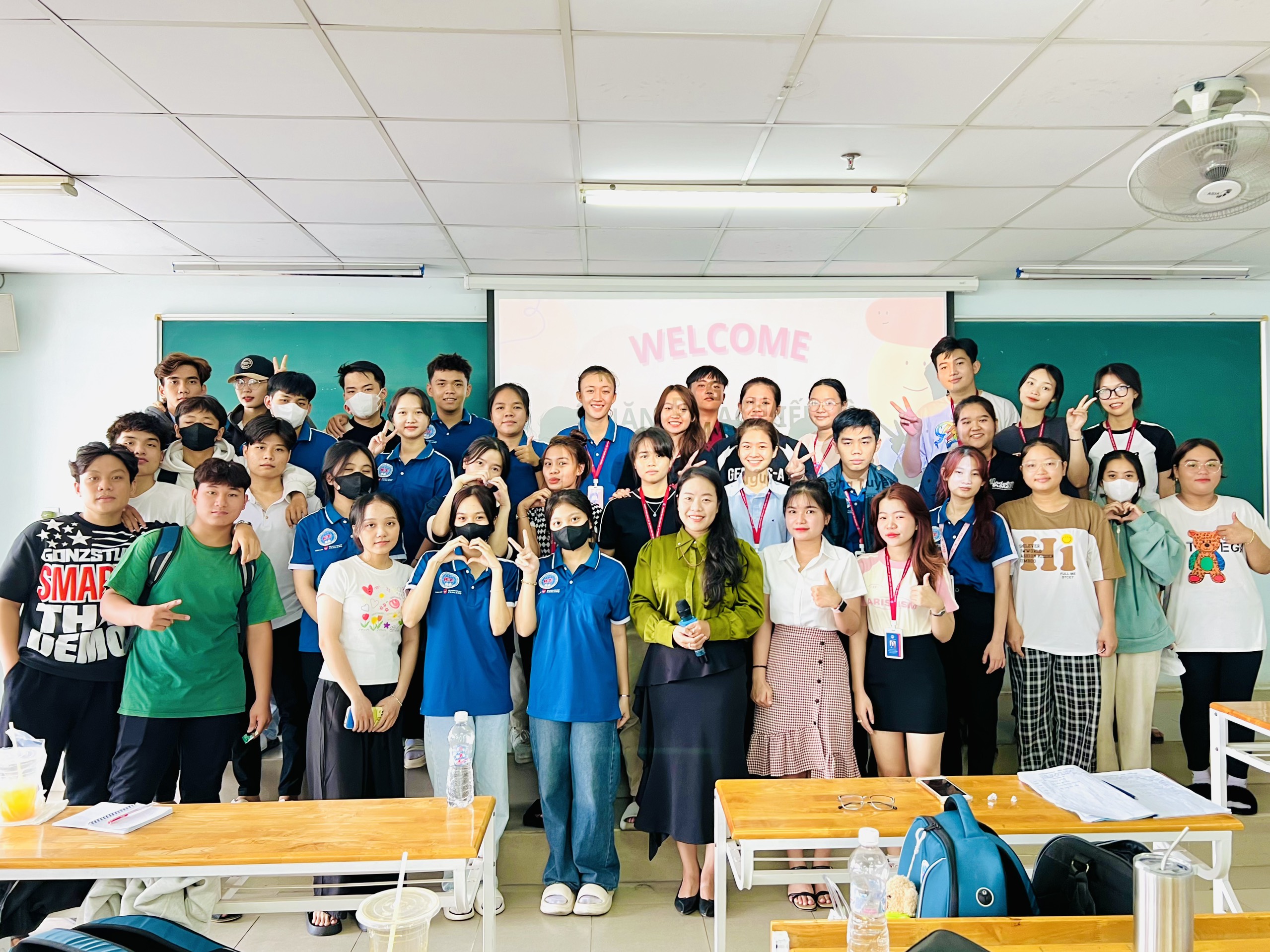 học viện ngôn từ