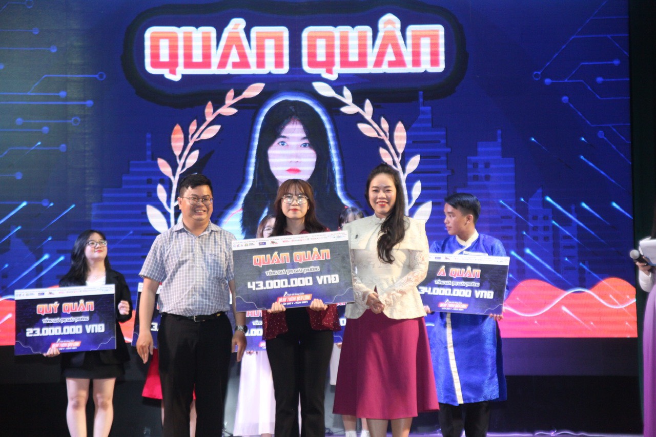 học viện ngôn từ